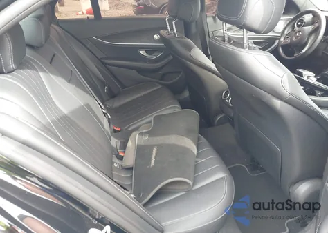 2017 Mercedes-Benz E 300 4Matic из США, поврежденный, VIN WDDZF4KB3HA142320